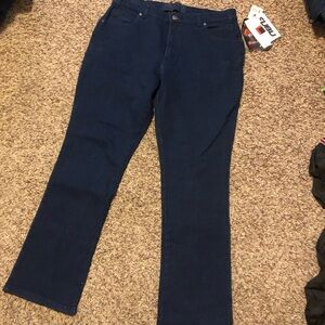 Nwt FUBU women’s Jeans
